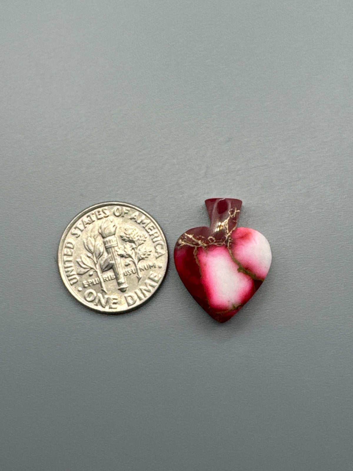 Red/white Cabochon Spade (reconstructed)