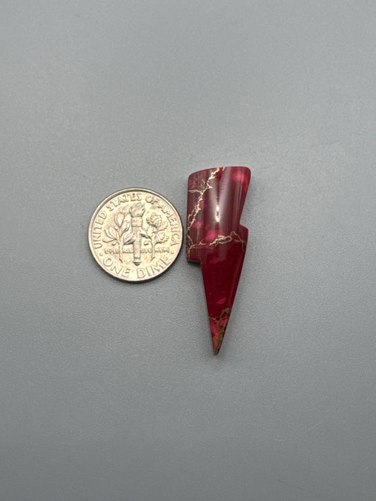 Red/white Cabochon Show lightning bolt (reconstructed)
