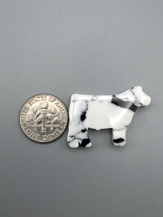 Black/white (reconstructed) White Buffalo Cow