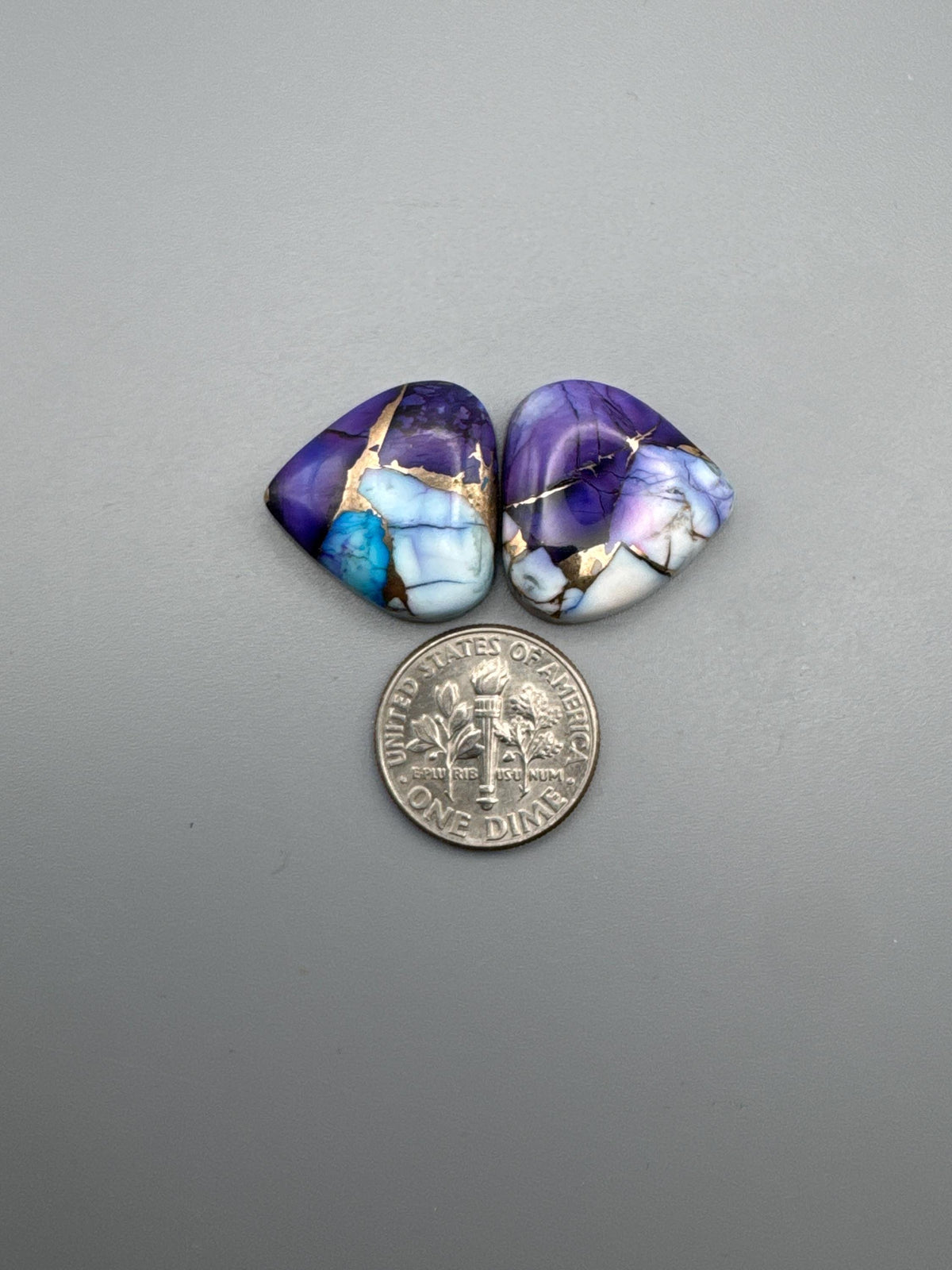 Kingman lavender Dahlia Cabochon set