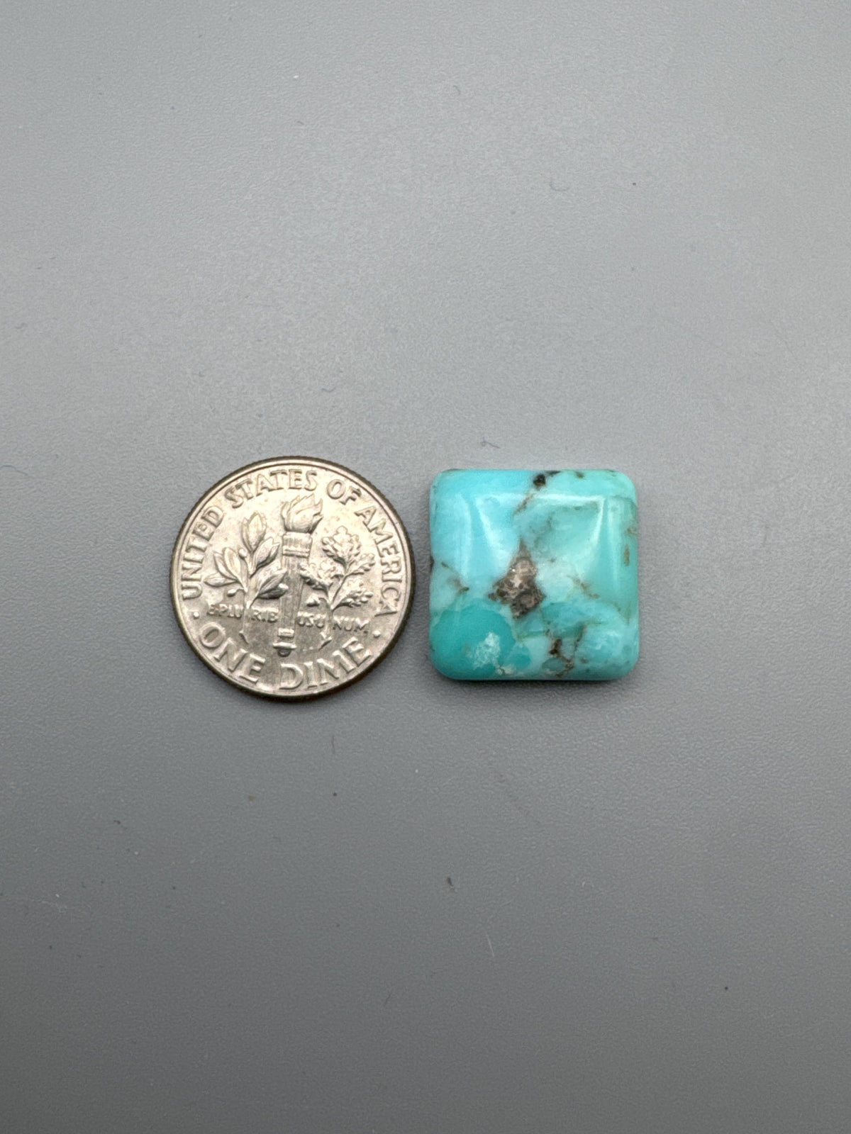 Compitos Turqoise Cabochon