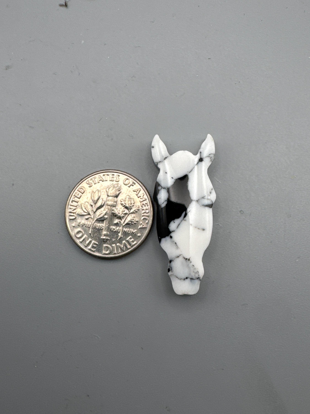 Black/White. Cabochon Horse Head (reconstructed)