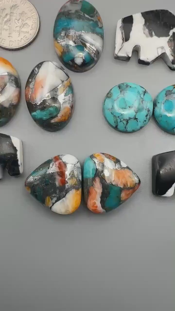 Spiny Oyster/Kingman Turquoise Cabochon