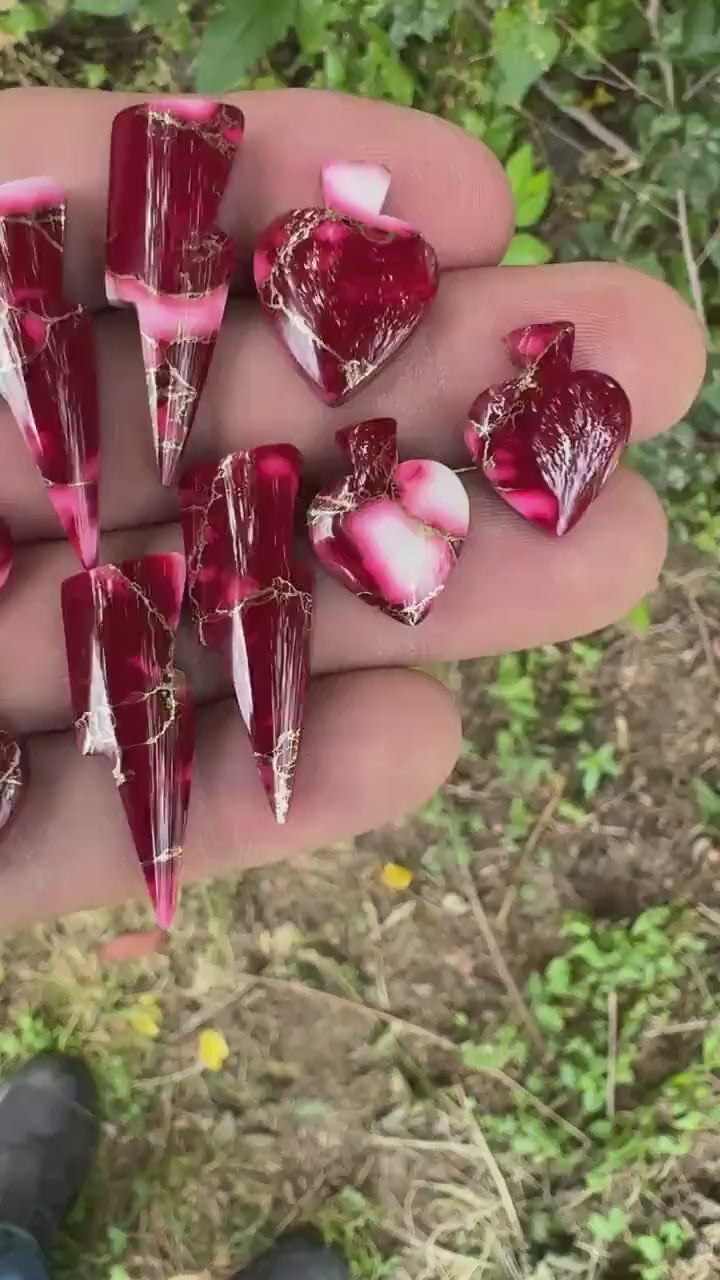 Red/white Cabochon Spade  (reconstructed)