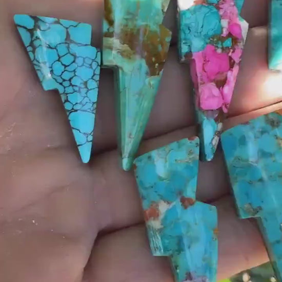 Spiny Oyster/Kingman Turquoise  Lightning Bolt Cabochon